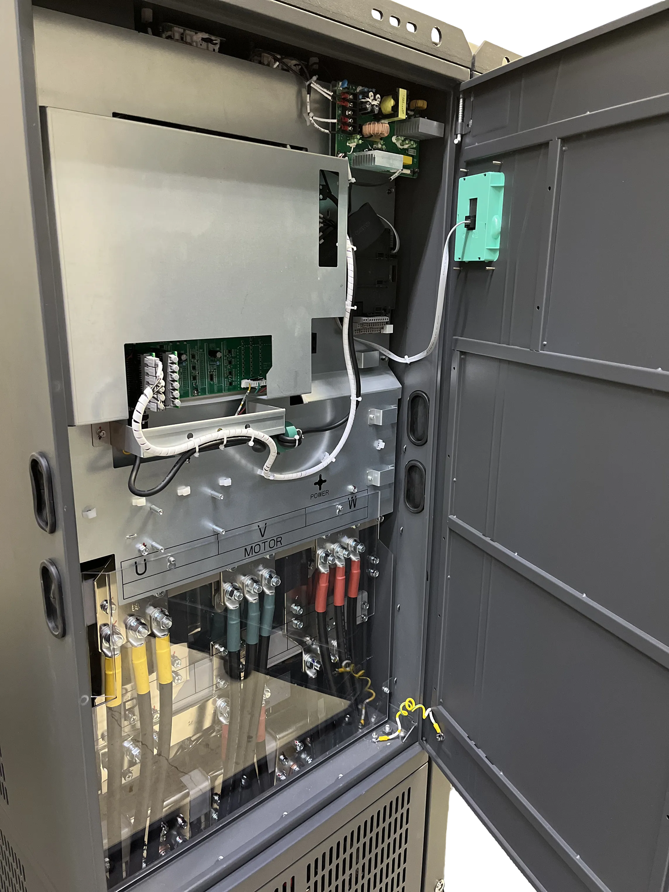 STV900M10Y6